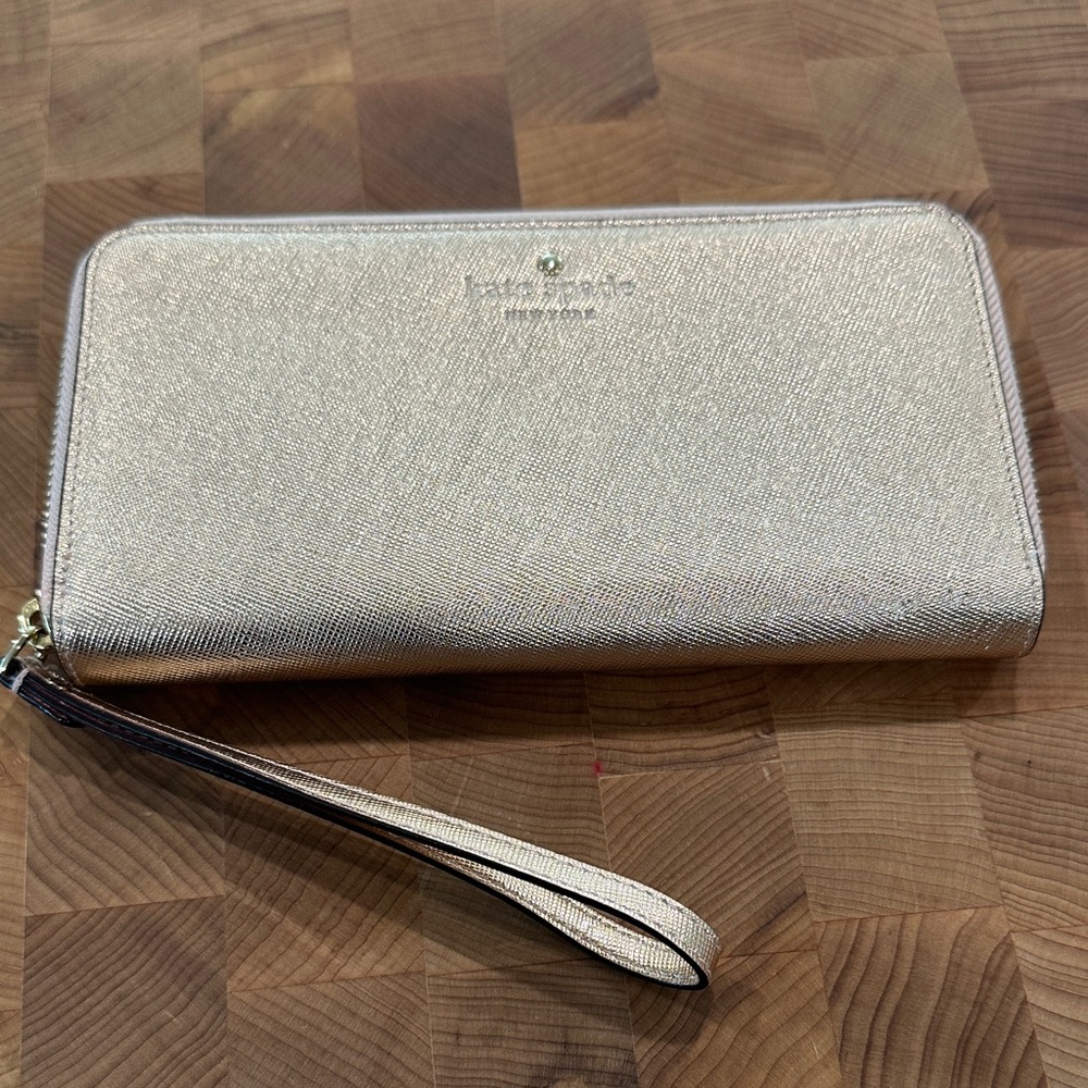 kate spade Metallic Champagne Gold Zip Wristlet Wallet